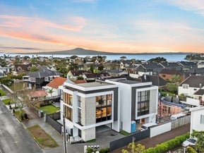 8B Sayegh Street, St Heliers, Auckland