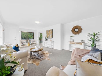 2/29 Long Bay Drive, Torbay, Auckland