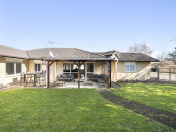 35 Carisbrook Crescent, Papakura, Papakura