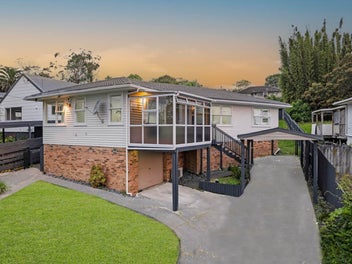 74 Vodanovich Road, Te Atatu South, Auckland