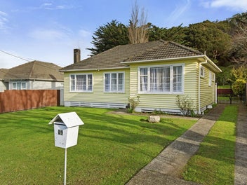 89 Wellington Road, Wainuiomata, Lower Hutt