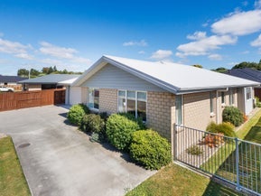 15 Serenity Crescent, Kelvin Grove, Palmerston North