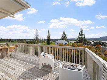 17 Caroline Heights, Omaha, Omaha