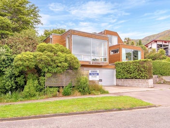 30 Harbour View Terrace, Cass Bay, Lyttelton