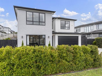 12 Whawhaki Road, Beachlands, Auckland