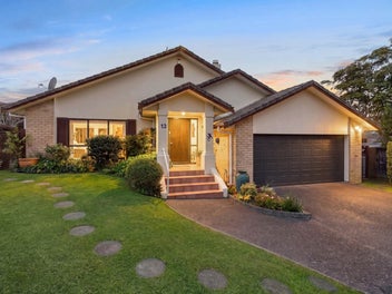 13 Kate Sheppard Avenue, Torbay, Auckland