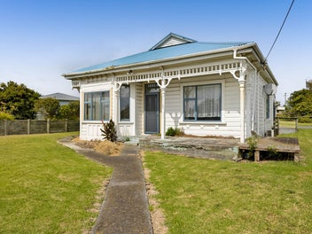11 Suffolk Street, Patea