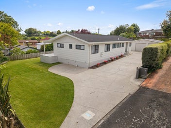 4 Kitchener Place, Putaruru
