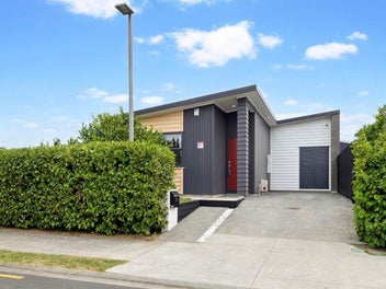 1 Regiment Road, Papakura, Papakura