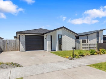 14 Hinaki Street, Poike, Tauranga