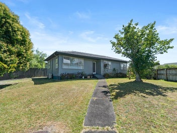 30 Staverton Crescent, Mangere, Auckland