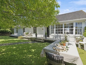 1/96 Bradbury Road, Highland Park, Auckland