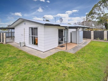 8B Walton Way, Flaxmere, Hastings