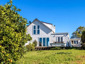 157 Wilma Road, Surfdale, Waiheke Island