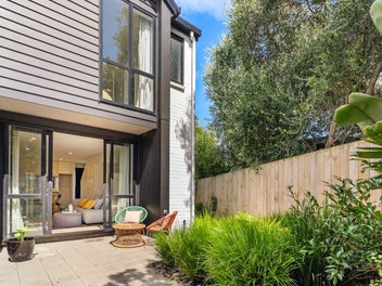 26F Eastdale Road, Avondale, Auckland