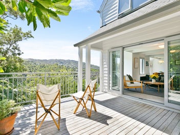 12A Cavalry Close, Crofton Downs, Wellington