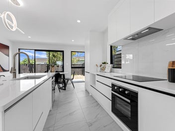 33 Paapaakiri Loop, Takanini, Auckland