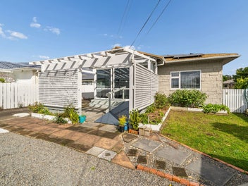 18 Liverpool Street, Trentham, Upper Hutt