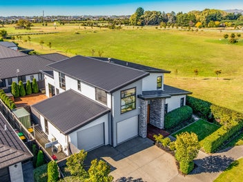 33 Little Gem Road, Hornby, Christchurch