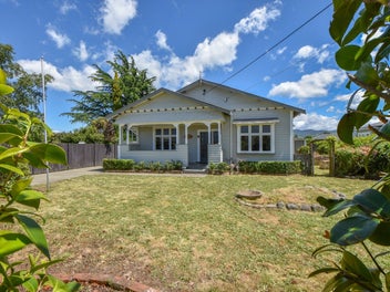 12 Garrison Street, Carterton