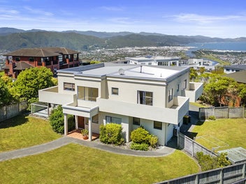 39 Arahiwi Grove, Tirohanga, Lower Hutt