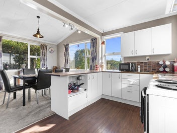 157 Parklands Avenue, Bell Block, New Plymouth