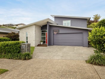 45 Caldera Crescent, Pyes Pa, Tauranga