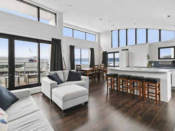 15/125 Thorndon Quay, Pipitea, Wellington
