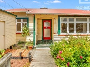 23 Tuatoru Street, Eastbourne, Lower Hutt