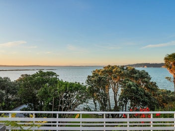6 Rawene Avenue, Westmere, Auckland
