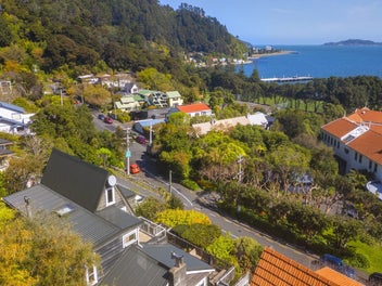 15 Kotari Road, Days Bay, Lower Hutt