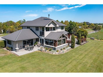 99 Giles Road, Clarkville
