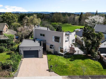 58 Melva Street, Dinsdale, Hamilton