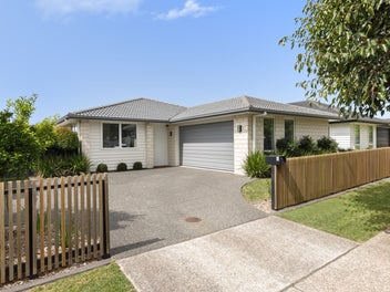 17 Flack Street, Pyes Pa, Tauranga