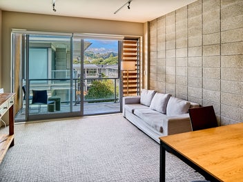 W405/28 Torrens Terrace, Mount Cook, Wellington