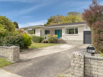 44 Holdsworth Avenue, Trentham, Upper Hutt