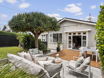 20 HIGHLAND RD, Mount Albert, Auckland