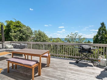 966B Whangaparaoa Road, Manly, Whangaparaoa