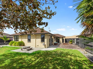 17 Stoneleigh Court, Papamoa Beach, Papamoa