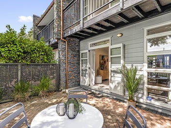 13/2 Cawley Street, Ellerslie, Auckland