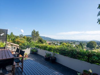 5 Haratua Place, Springfield, Rotorua