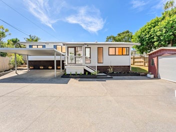 51 Saddleback Rise, Murrays Bay, Auckland