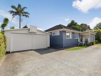 29A Rosalind Road, Glenfield, Auckland