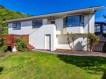 37 Nalanda Crescent, Broadmeadows, Wellington