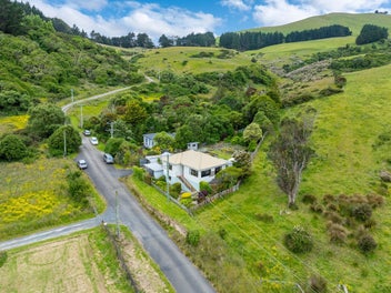 15 McTaggart Street, Company Bay, Dunedin