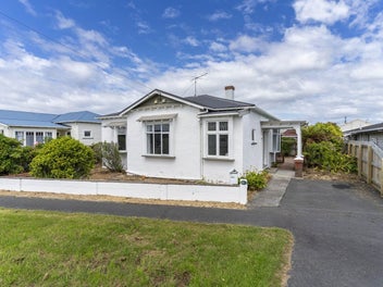 20 Royal Crescent, Saint Kilda, Dunedin