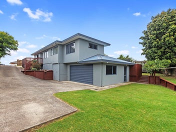 5 Vanderbilt Place, Welcome Bay, Tauranga