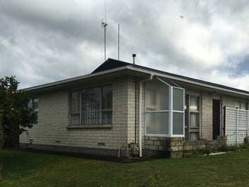 51A Terry Crescent, Milson, Palmerston North