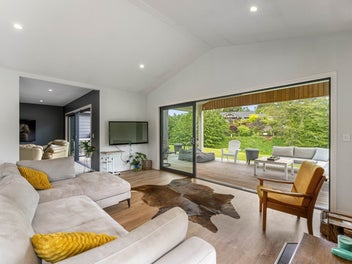 231 Mapara Road, Acacia Bay, Taupo