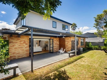 27A Wallath Road, Onehunga, Auckland